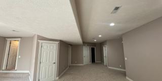 Spacious Duplex Available in a Great Location! Gallery 14