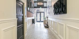 Vintage at 425 Broadway Gallery 3