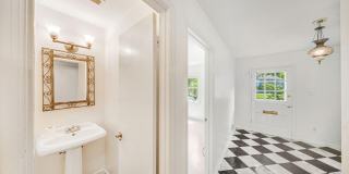 6715 TILDENWOOD Lane Gallery 3