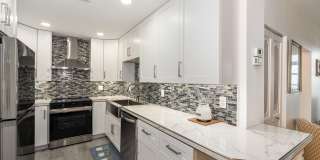 333 N Atlantic Avenue Gallery 7