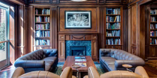 The Woodley Gallery 32