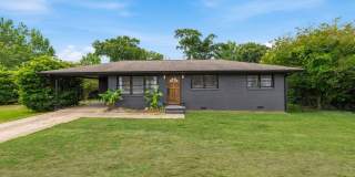 Updated 3 Bedroom Ranch! **APPLICATION FEE WAIVED** Call for details. Gallery 3