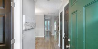 Beautiful end unit in sought-after Nashboro Village Beautiful end unit in sought-after Nashboro Village Gallery 3