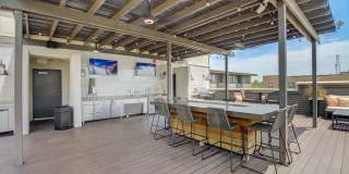 Loft + Row Gallery 21