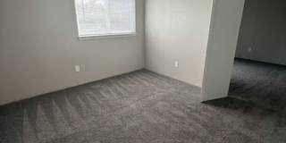 River Walk Apartments Gallery 85
