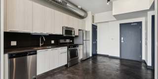 1645 N Milwaukee Ave Gallery 2