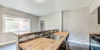 AVAILABLE AUGUST 2026 - Luxury 3 Bedroom Home w/ GARAGE Off-Street Parking! Gallery 8