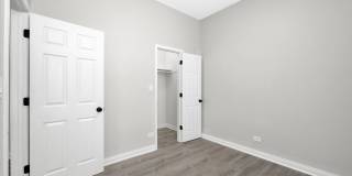 801 E Drexel Square Hyde Park Apartments Gallery 9