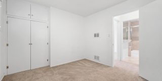 350 Y Place Gallery 9