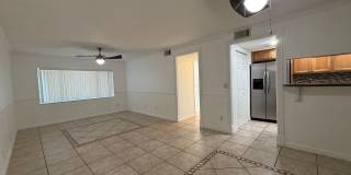 Spacious 2 bedroom 2 bathroom condo in gated community Gallery 7