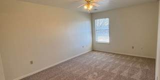 3br 2.5ba on Surrey Hills Golf Course!! Gallery 31