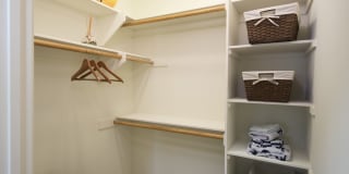 Avalon Oak Creek Gallery 10