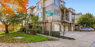 Charming 2-Bedroom Condo in Prime Hillsboro Location! Gallery 1
