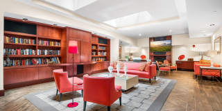 1600-18 ARCH Street Gallery 23