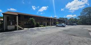 8 QUAILS RUN BOULEVARD Gallery 24