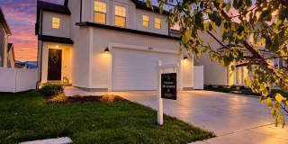 4172 East Tivon Lane Gallery 1