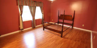 3 BR 2 Bath house in Cul-de-sac in Auburn Gallery 7