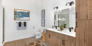 Silas Park Gallery 26