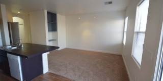 Spacious 3-Bedroom Henderson Home with Dual Garages! Gallery 12