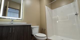 Red Oak at 83 Hanover Street Gallery 10