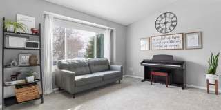 Spacious 5 Bed, 2 Bath Split-Level Home Near Bishop Elementary Gallery 5