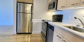 1088 Boylston St. Gallery 7