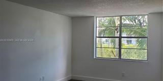 496 NW 165th St Rd Gallery 4
