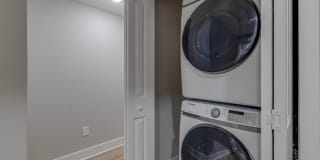 2113 W MASTER STREET Gallery 18