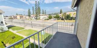 1836 E Huntington Dr Gallery 19