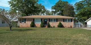 Charming 3/1.5 ranch style house! Gallery 1