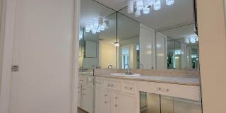 2000 Presidential Way Gallery 25