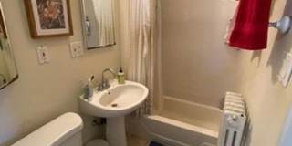 Large 4 bed in Mission Hill Gallery 12