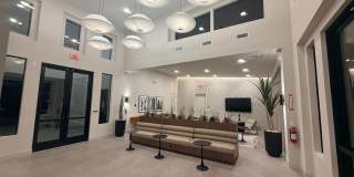 Charming 2BR  2 Full Bath 2 Covered Car Garage Condo in Phoenix near TSMC plant Gallery 15