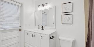 21332 NE 18th Pl Gallery 5