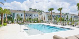 Maggie Flats Gallery 39