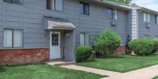 Rochester Commons Gallery 14