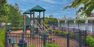 23575 HOPEWELL MANOR Terrace Gallery 53