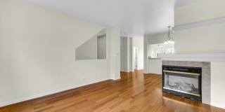 1114 N CLAREMONT Drive Gallery 4