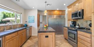 502 E Molino Road Gallery 15