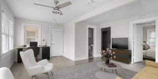 1501 W Myrtle Gallery 3