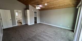 3037 Cambridge Road #B Gallery 23