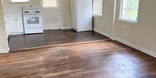 Derenne Dr Rental Gallery 4