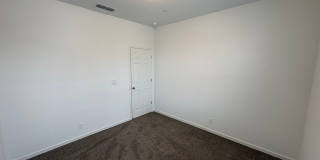 NW Visalia Home For Rent! Close to sports park & shopping centers! Gallery 8
