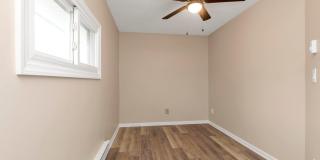 295 Plain Court unit: Right Gallery 13
