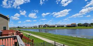 3 Bd 2 Ba with Lake view! Gallery 8