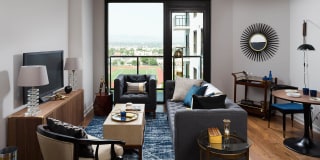 1000 Speer by Windsor Gallery 27