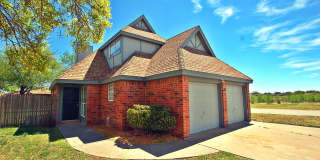 Available to Pre-Lease! Recently Updated 3 Bedroom! Available to Pre-Lease! Recently Updated 3 Bedroom! Gallery 1