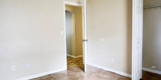 614 Florence Street Gallery 15