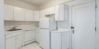 5056 N Marine Gallery 1
