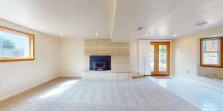 Application pending- Location, Location! - Four Bedroom house located minutes from Des Moines Waterfront Gallery 24